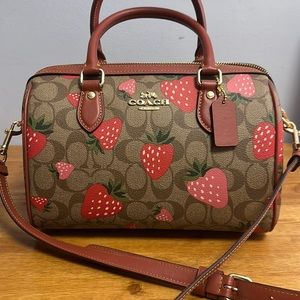 🍓 COACH Rowan Satchel In Signature Canvas With Wild Strawberry Print 🍓